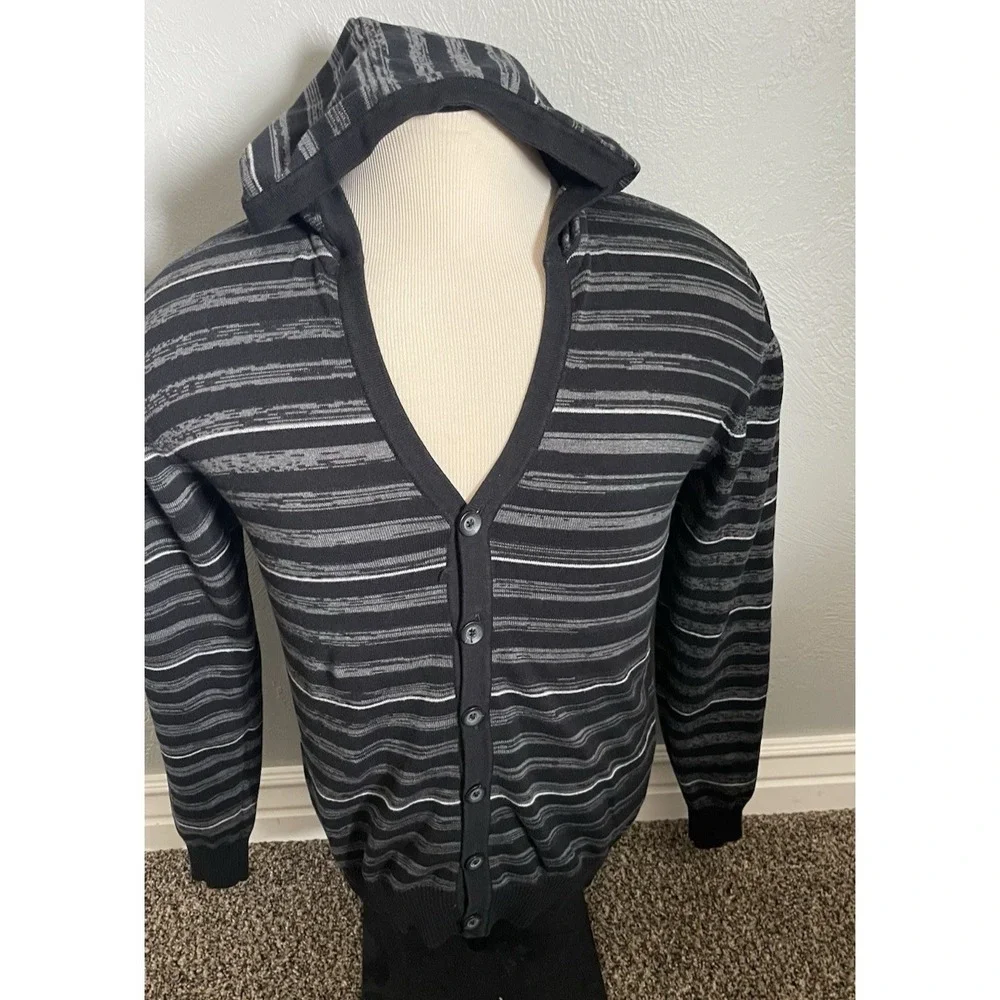 XG‎ Premium Quality V-Neck Button Up Hooded Black Mens Sweater Size Medium